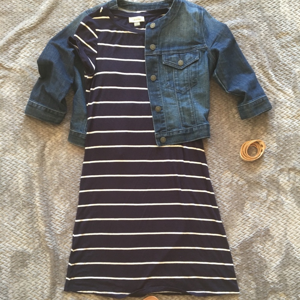 Calvin Klein size 4 t-shirt dress